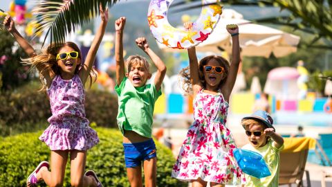 Десять лучших отелей для отдыха с детьми на Пхукете