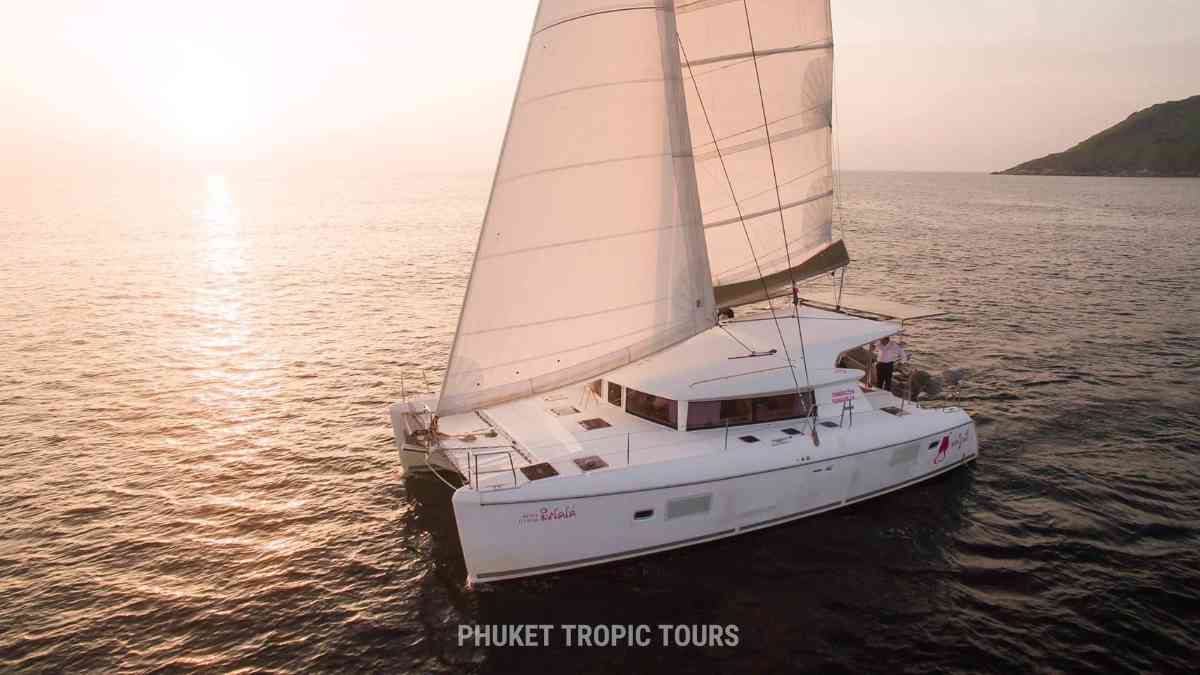 Аренда катамарана Lagoon 421