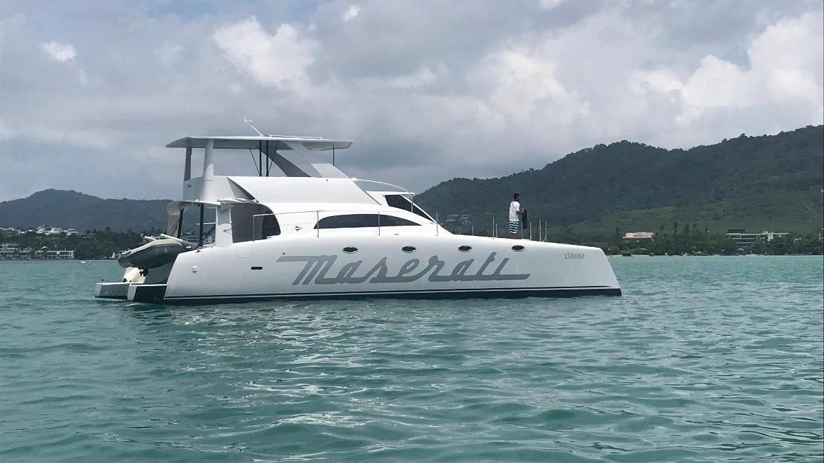 Аренда катамарана Maserati